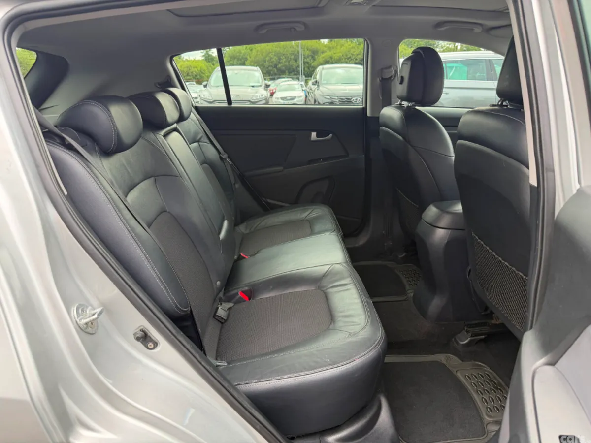 Kia Sportage MPV, Diesel, 2012, Silver