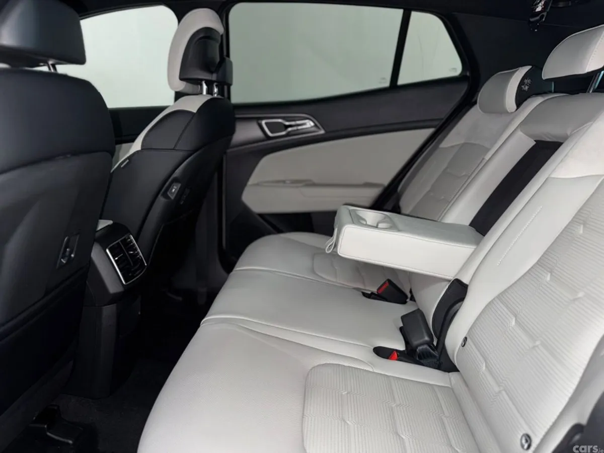 Kia Sportage SUV, Petrol Hybrid, 2027, Grey
