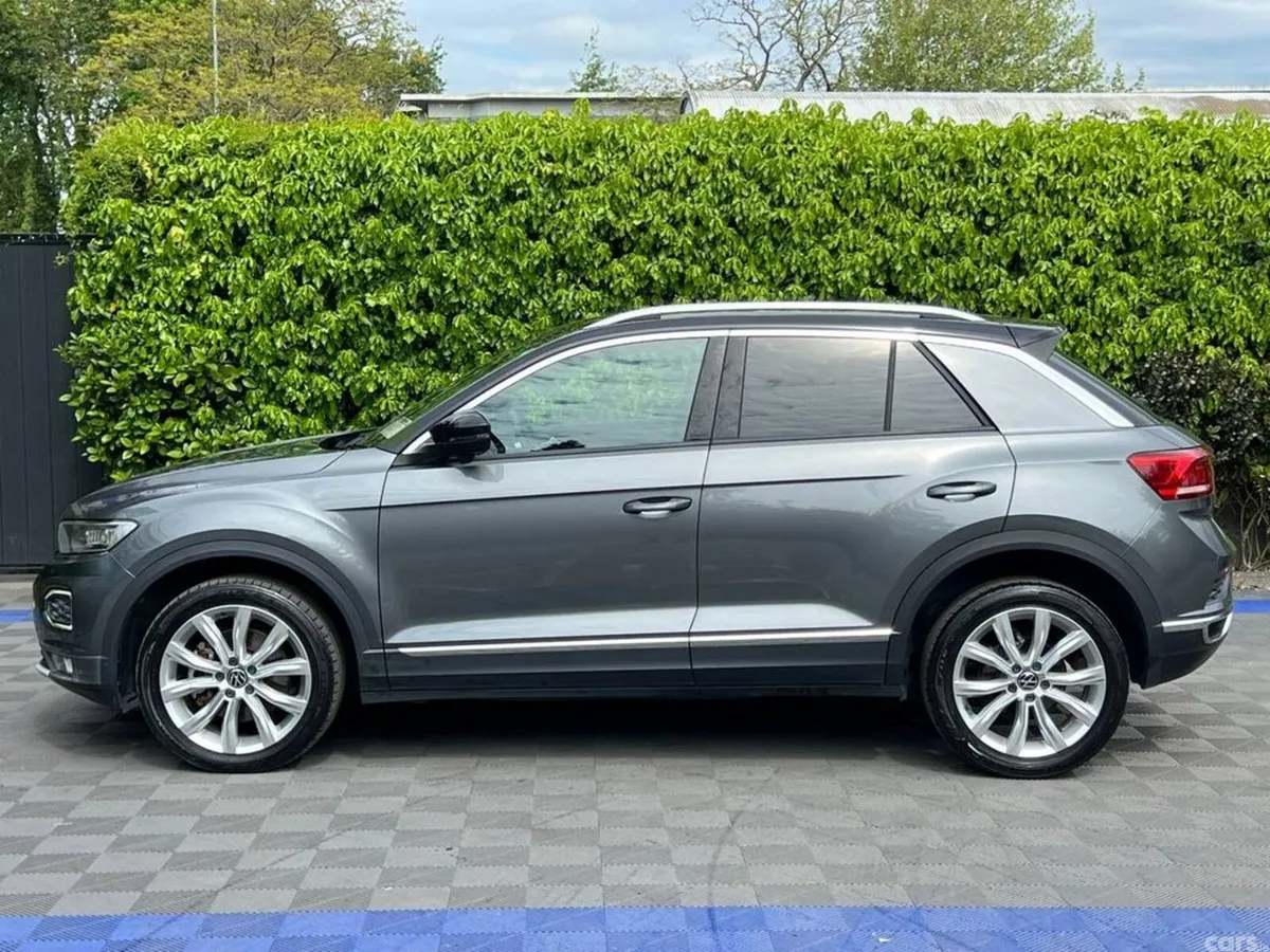 Volkswagen T-Roc SUV, Diesel, 2020, Grey