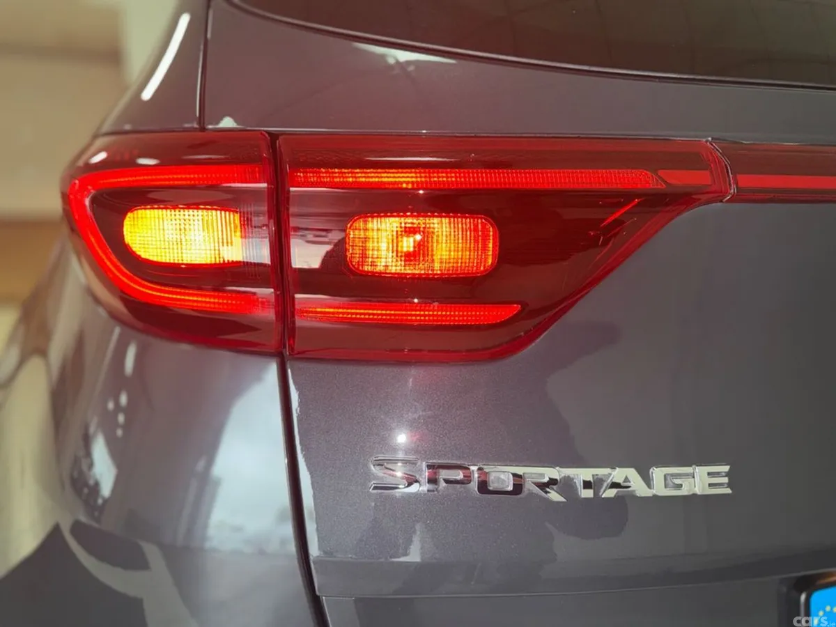 Kia Sportage MPV, Diesel, 2020, Grey