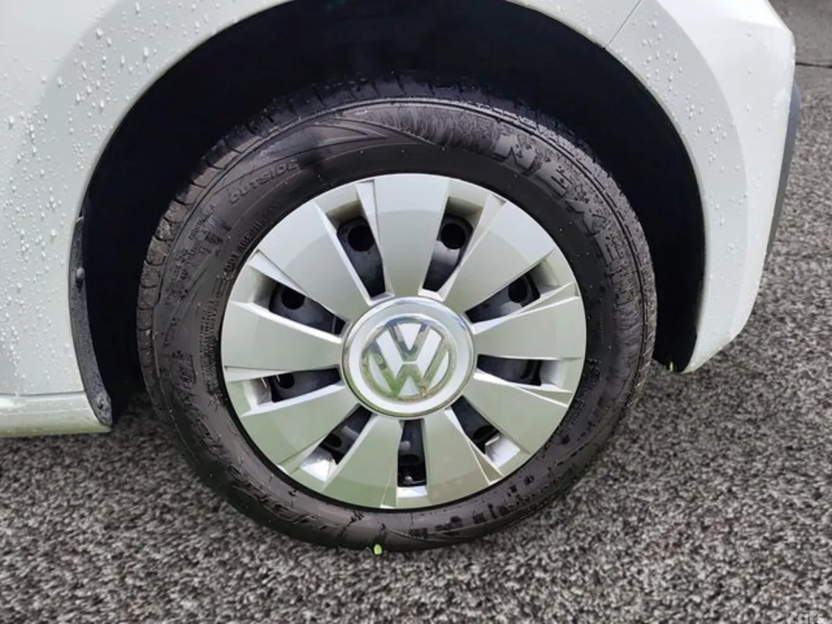 Volkswagen up! Hatchback, Petrol, 2017, White