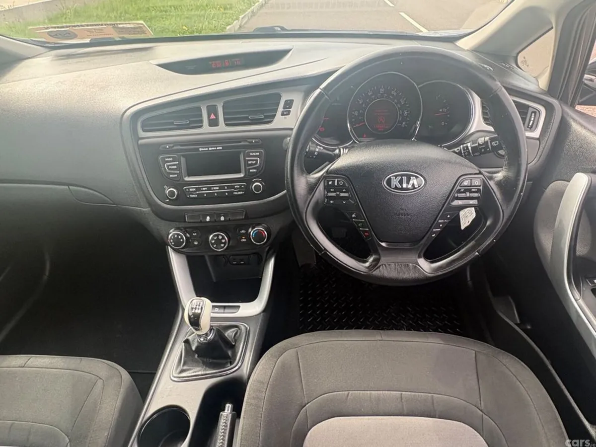 Kia Ceed Hatchback, Diesel, 2015, Black