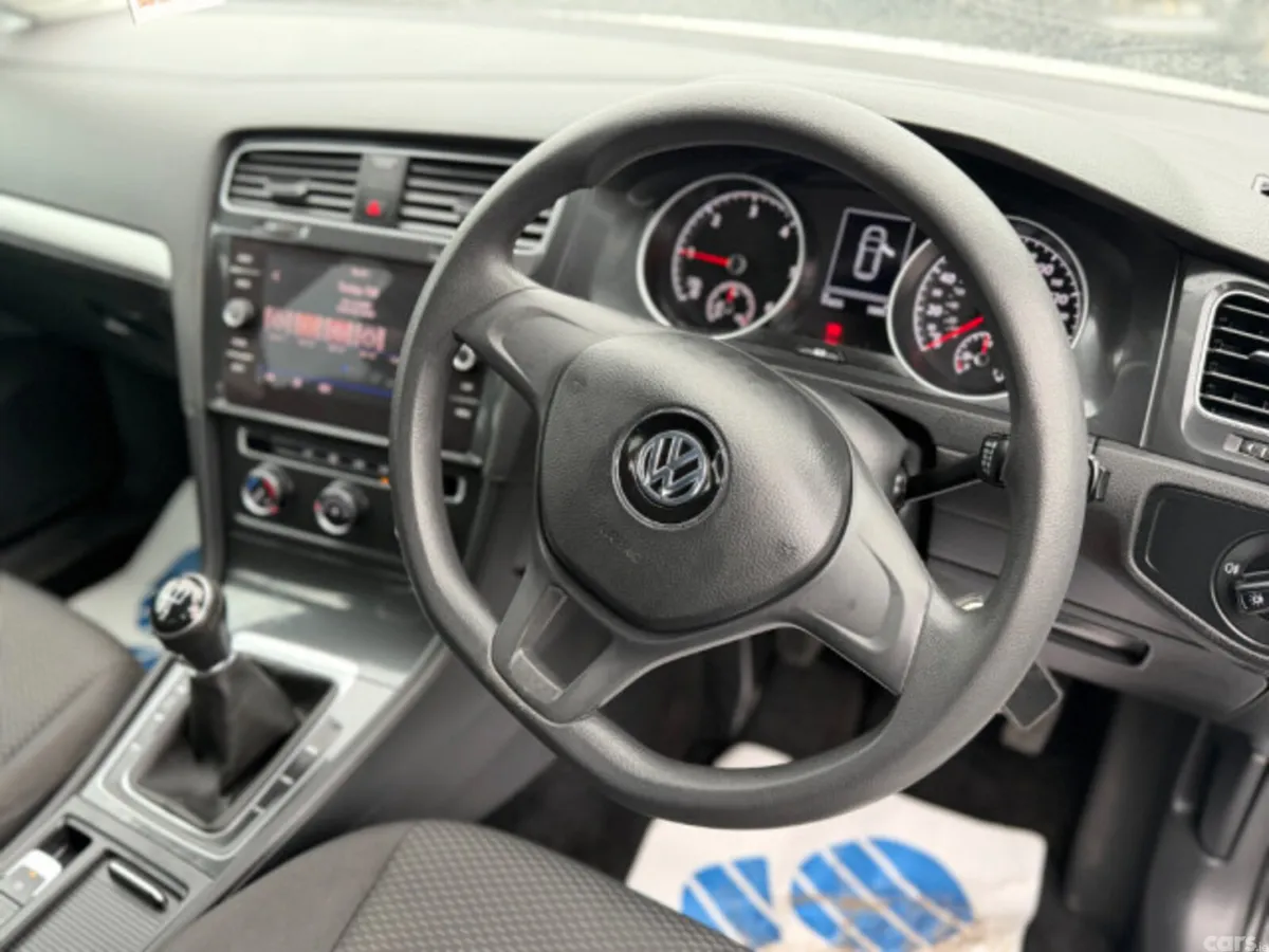 Volkswagen Golf Hatchback, Diesel, 2020, White