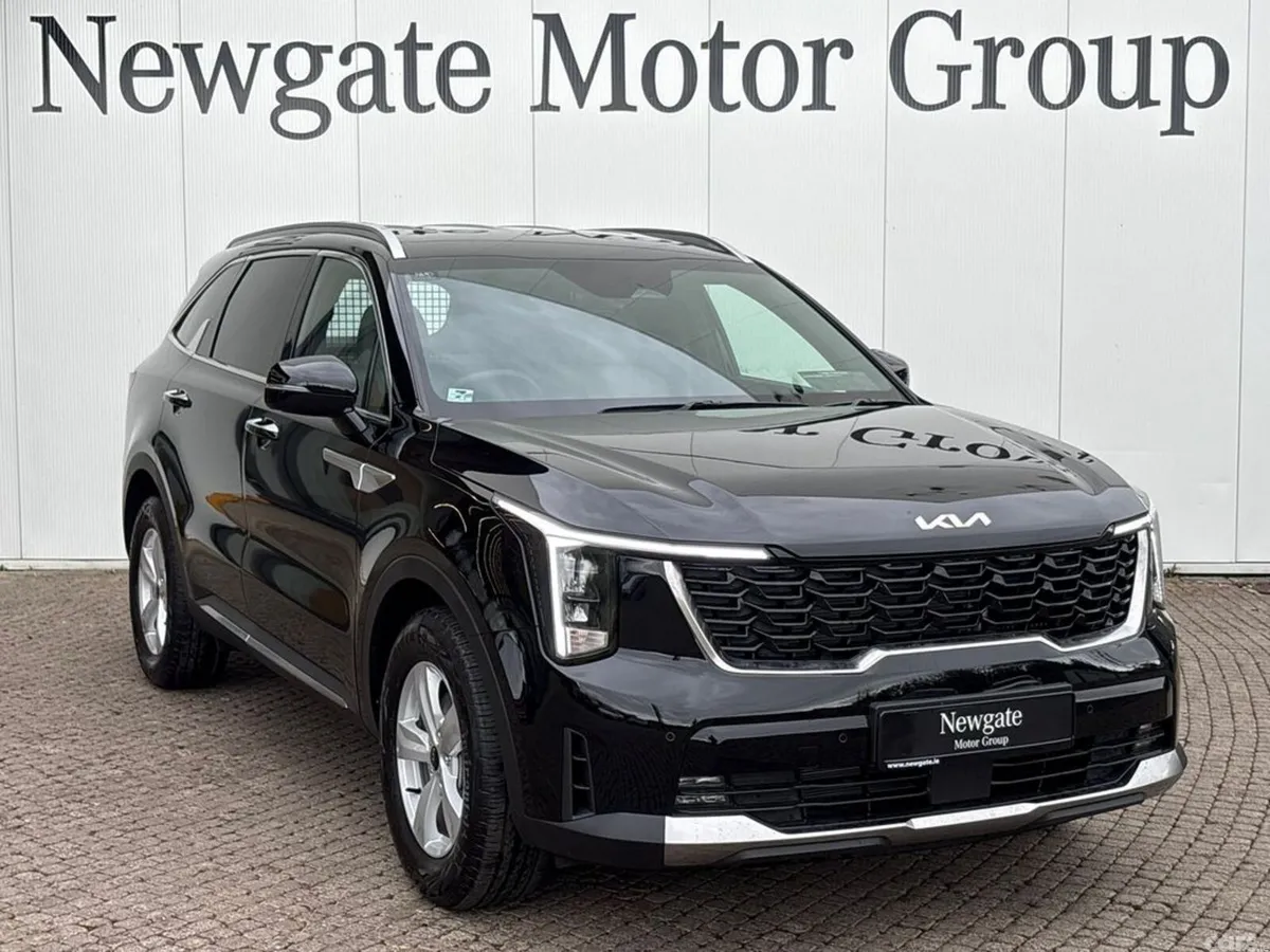 Kia Sorento Van, Diesel, 2027, Black