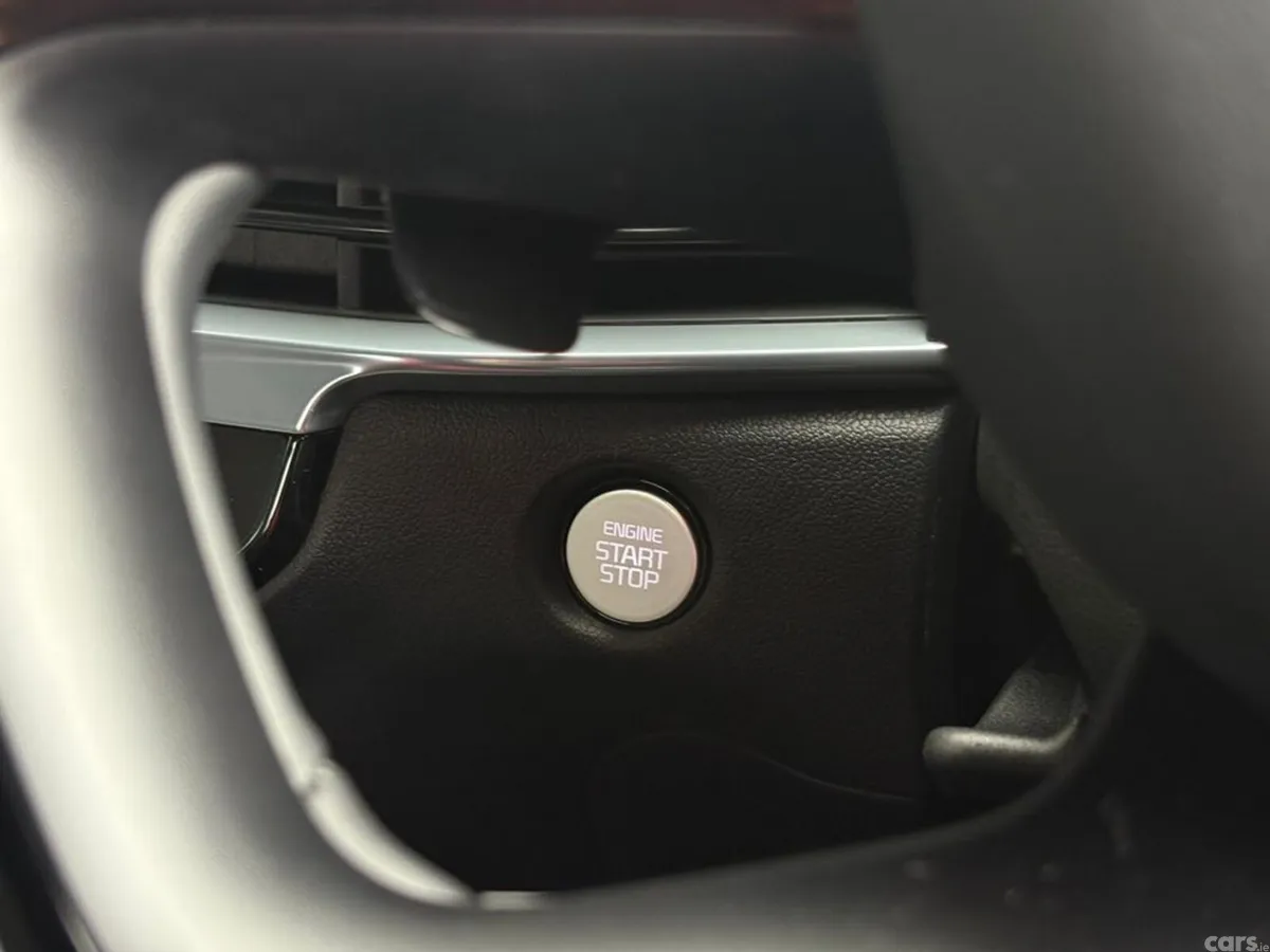 Kia Sorento Van, Diesel, 2027, Black