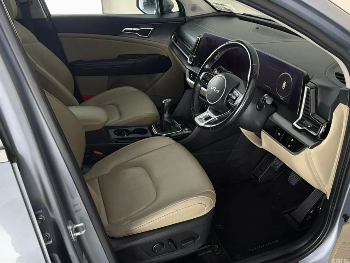 Kia Sportage SUV, Diesel, 2022, Grey