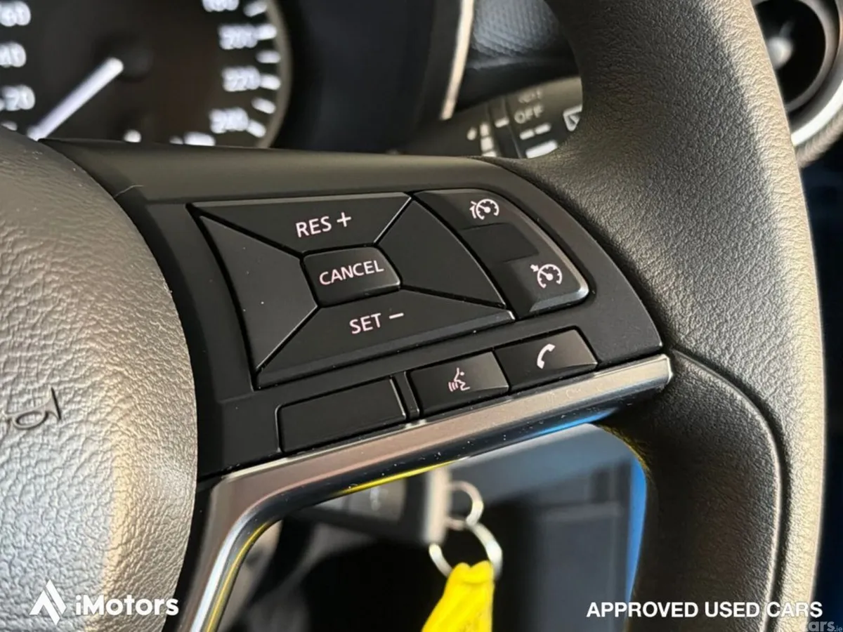 Nissan Juke SUV, Petrol, 2022, Blue