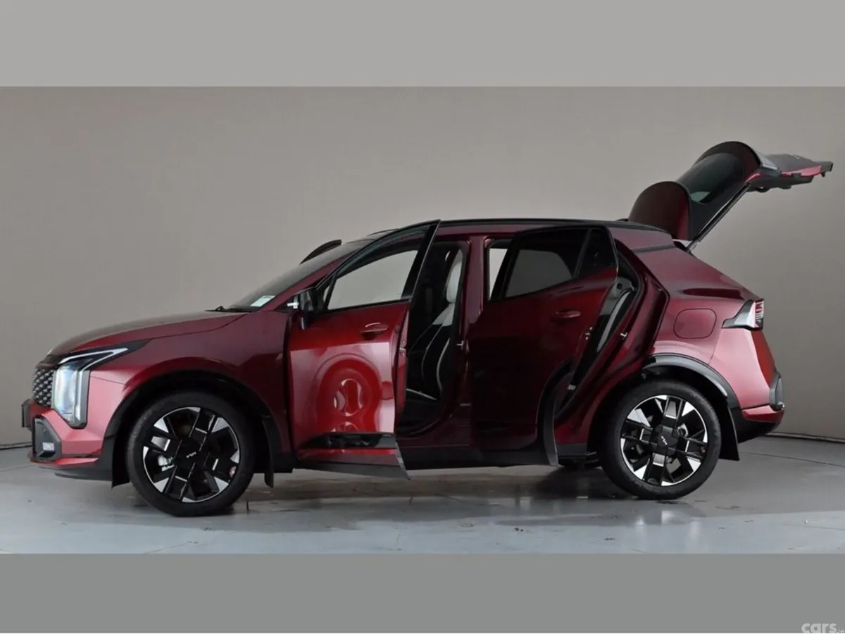 Kia Sportage SUV, Diesel Hybrid, 2026, Red