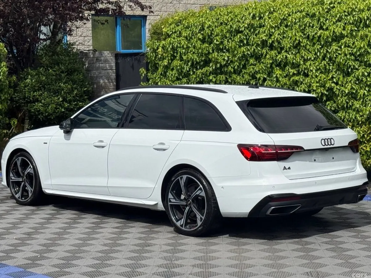 Audi A4 Estate, Diesel, 2023, White