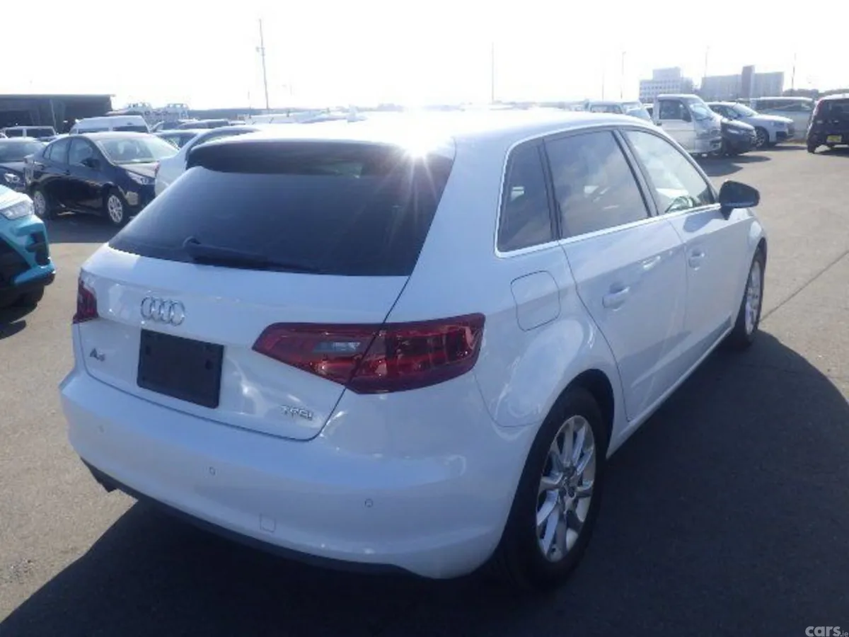 Audi A3 Hatchback, Petrol, 2015, White