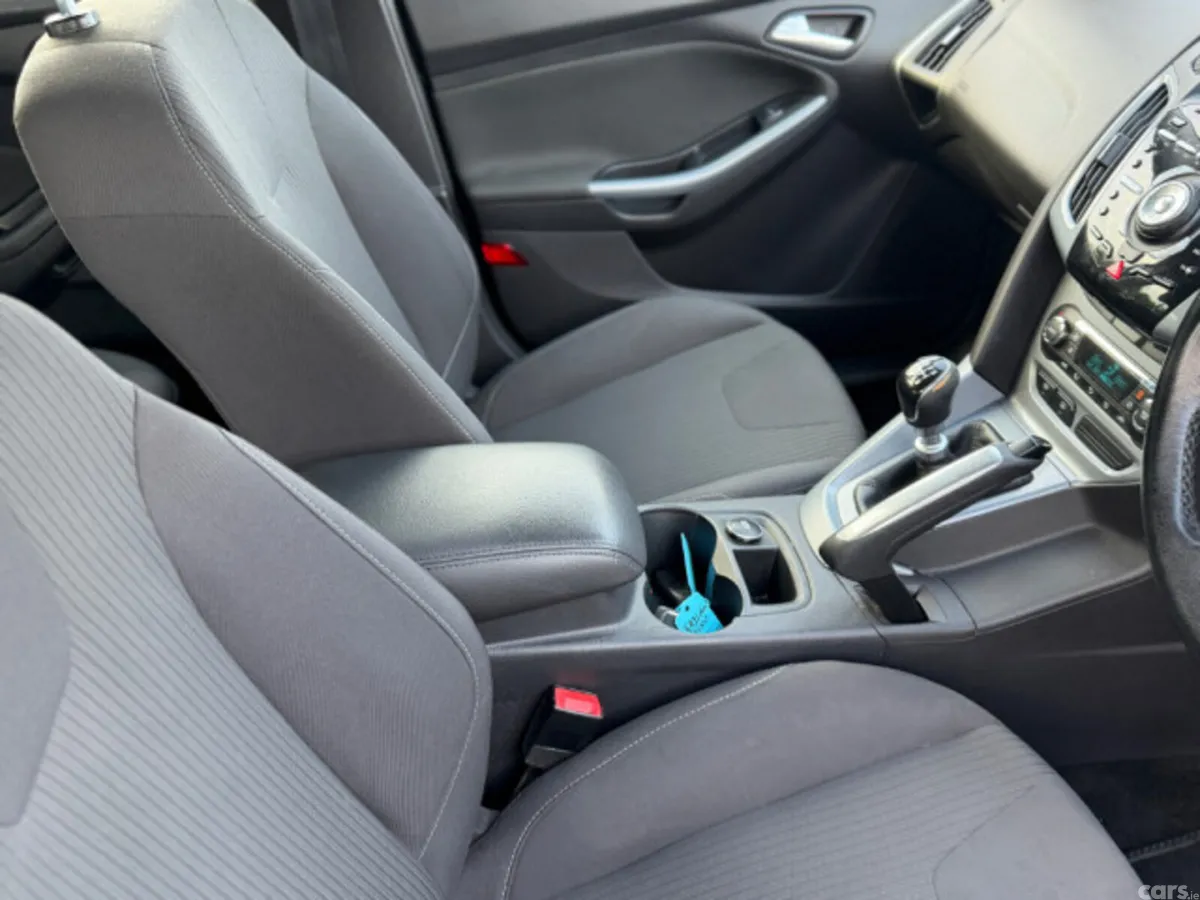 Ford Focus Hatchback, Diesel, 2011, Black
