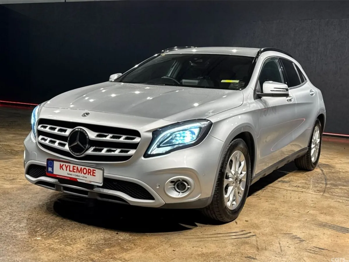 Mercedes-Benz GLA SUV, Petrol, 2019, Silver