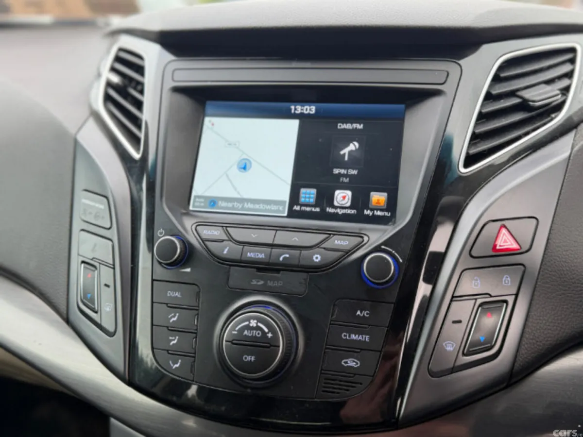 Hyundai i40 Saloon, Diesel, 2017, Black