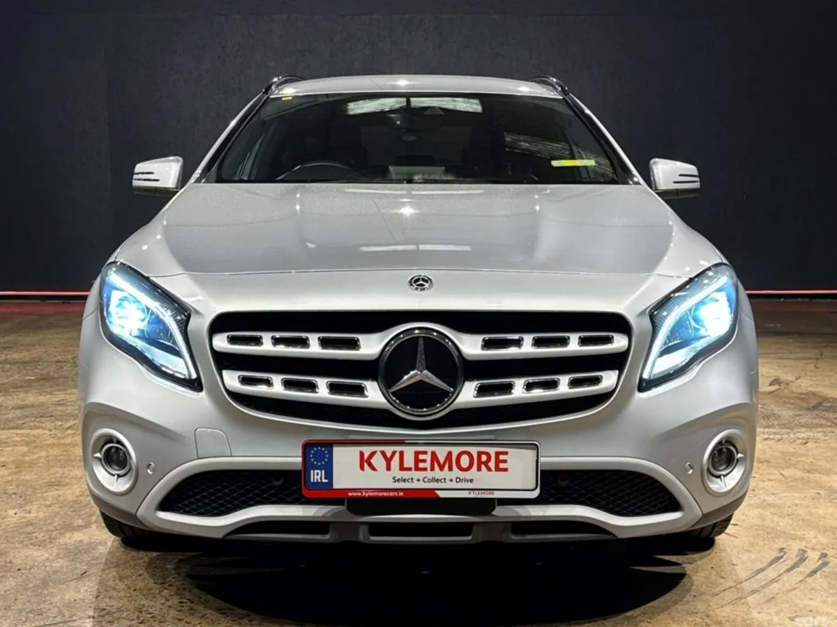 Mercedes-Benz GLA SUV, Petrol, 2019, Silver
