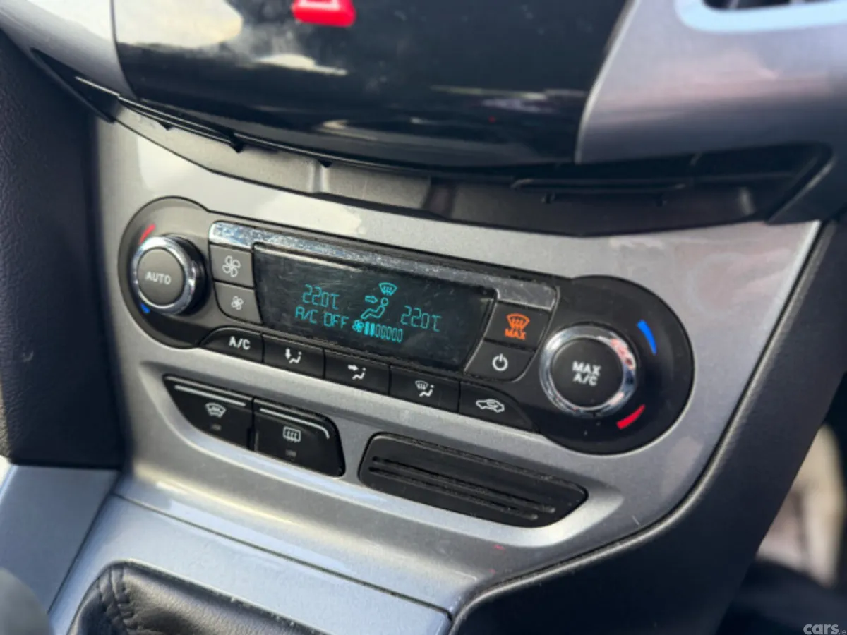 Ford Focus Hatchback, Diesel, 2011, Black