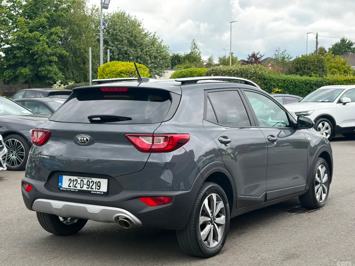 Kia Stonic Hatchback, Petrol, 2021, Grey