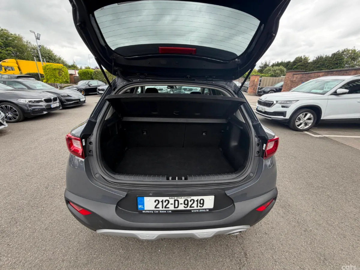 Kia Stonic Hatchback, Petrol, 2021, Grey