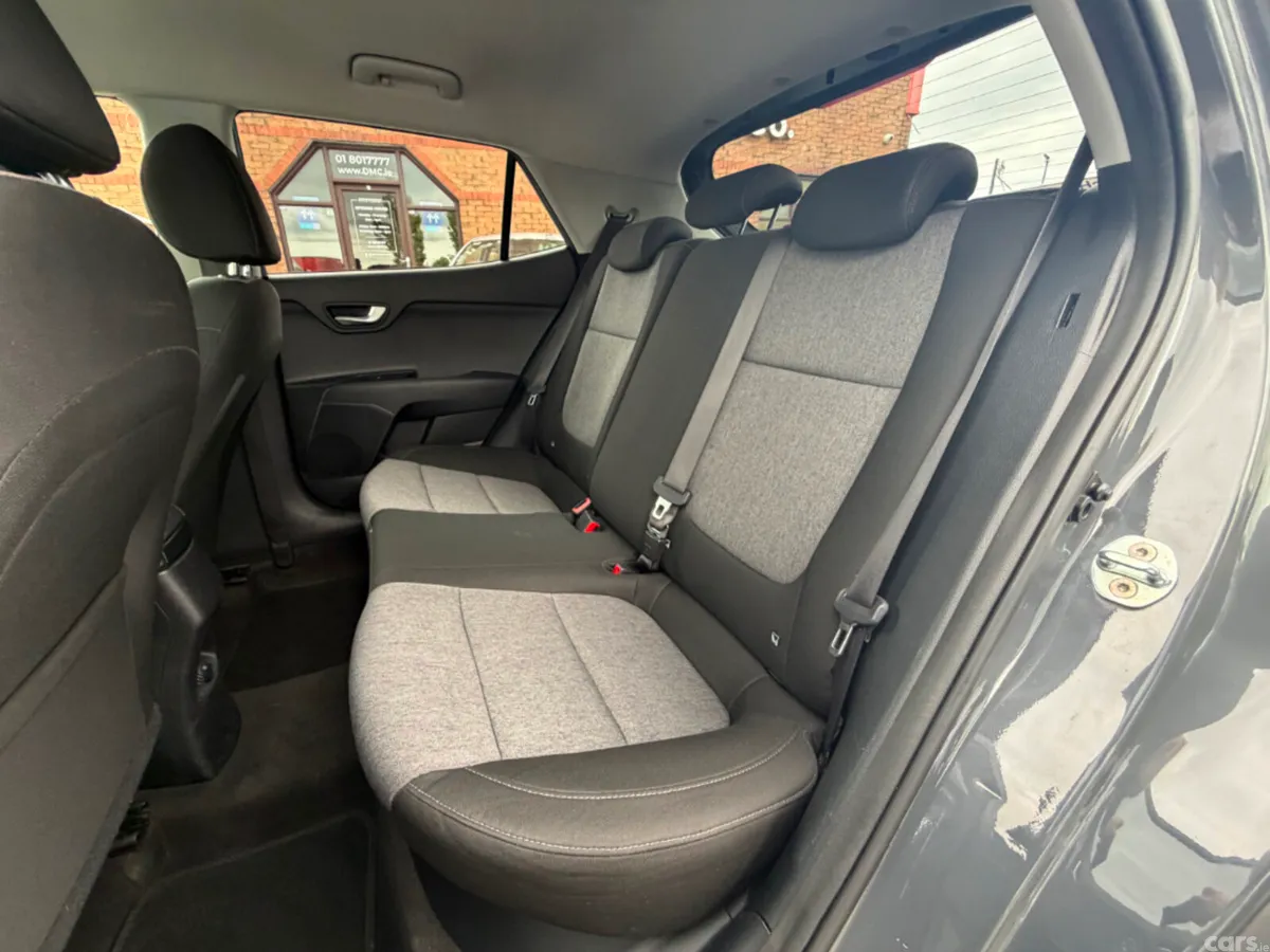 Kia Stonic Hatchback, Petrol, 2021, Grey