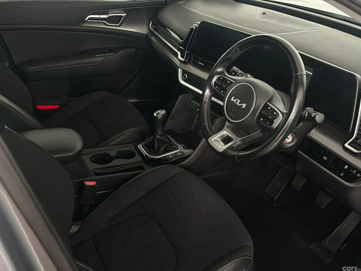 Kia Sportage SUV, Diesel, 2022, Grey