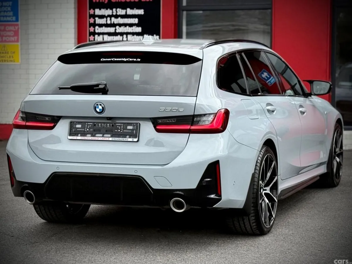 BMW 3-Series Estate, Petrol Hybrid, 2025, Grey