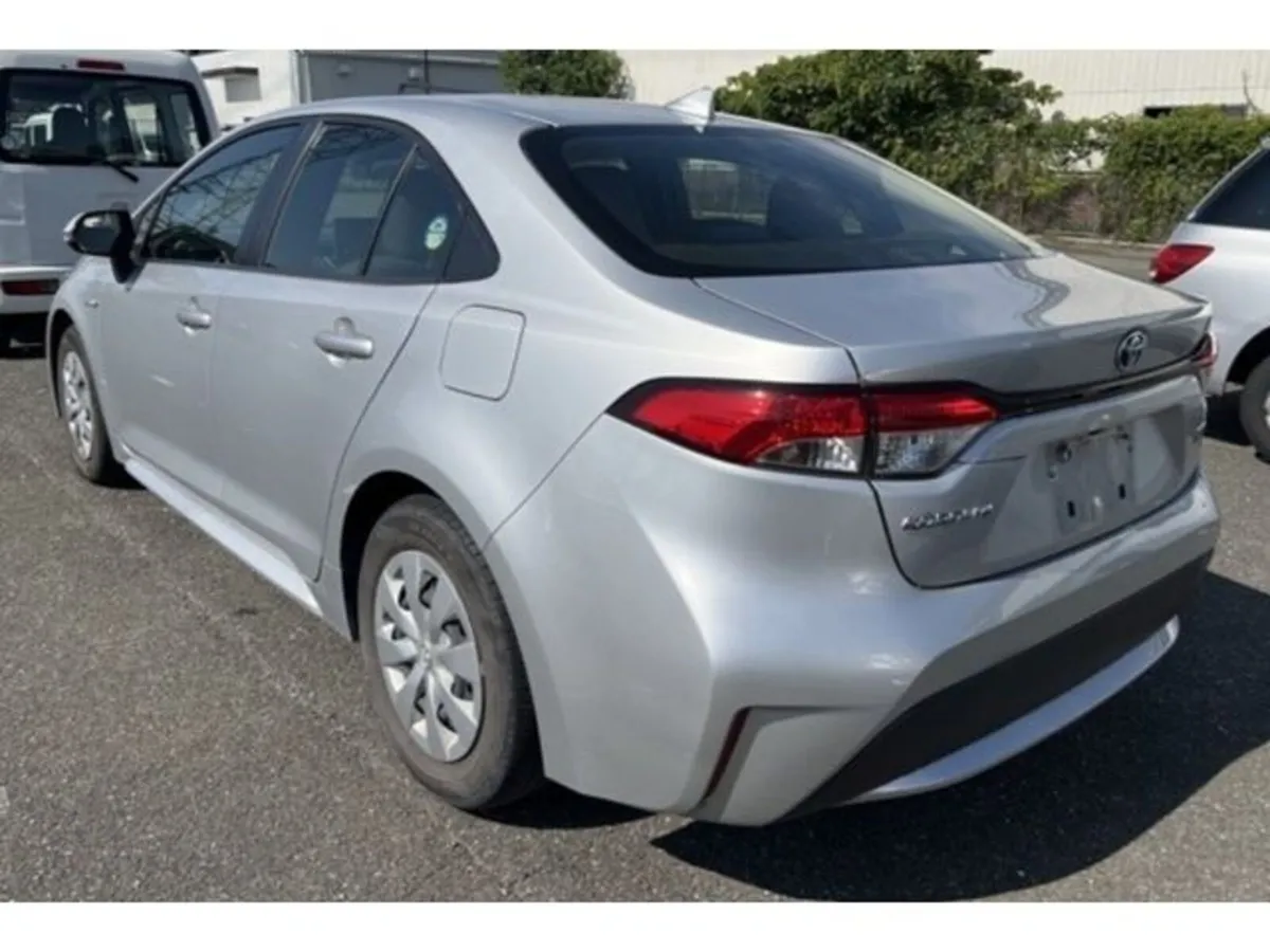 Toyota Corolla Hatchback, Petrol Hybrid, 2020, Silver
