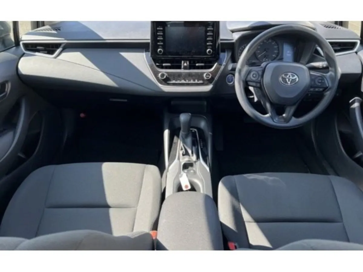 Toyota Corolla Hatchback, Petrol Hybrid, 2020, Silver
