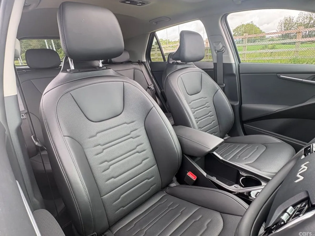 Kia Niro Hatchback, Petrol Plug-in Hybrid, 2026, Grey