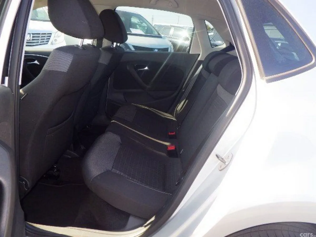 Volkswagen Polo Hatchback, Petrol, 2017, Silver