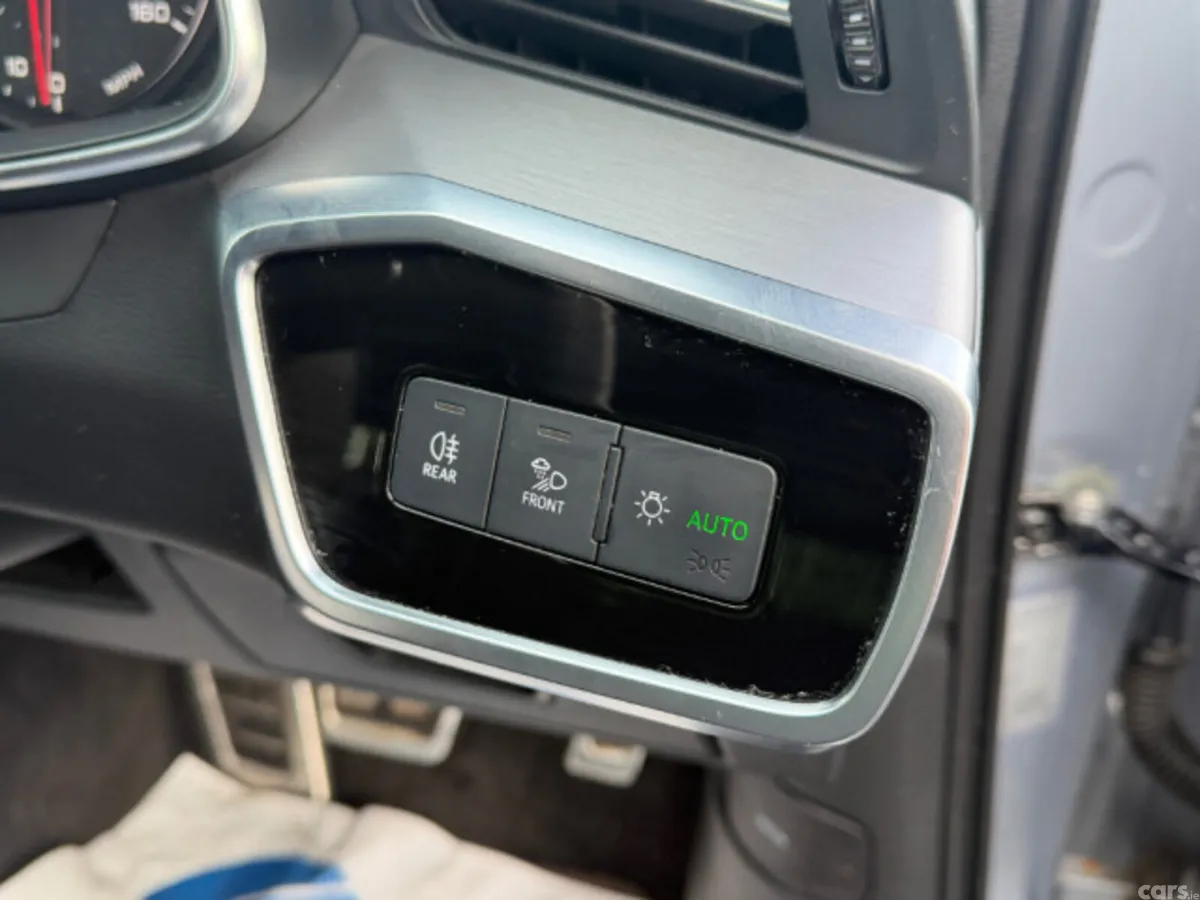 Audi A6 Saloon, Diesel, 2019, Silver