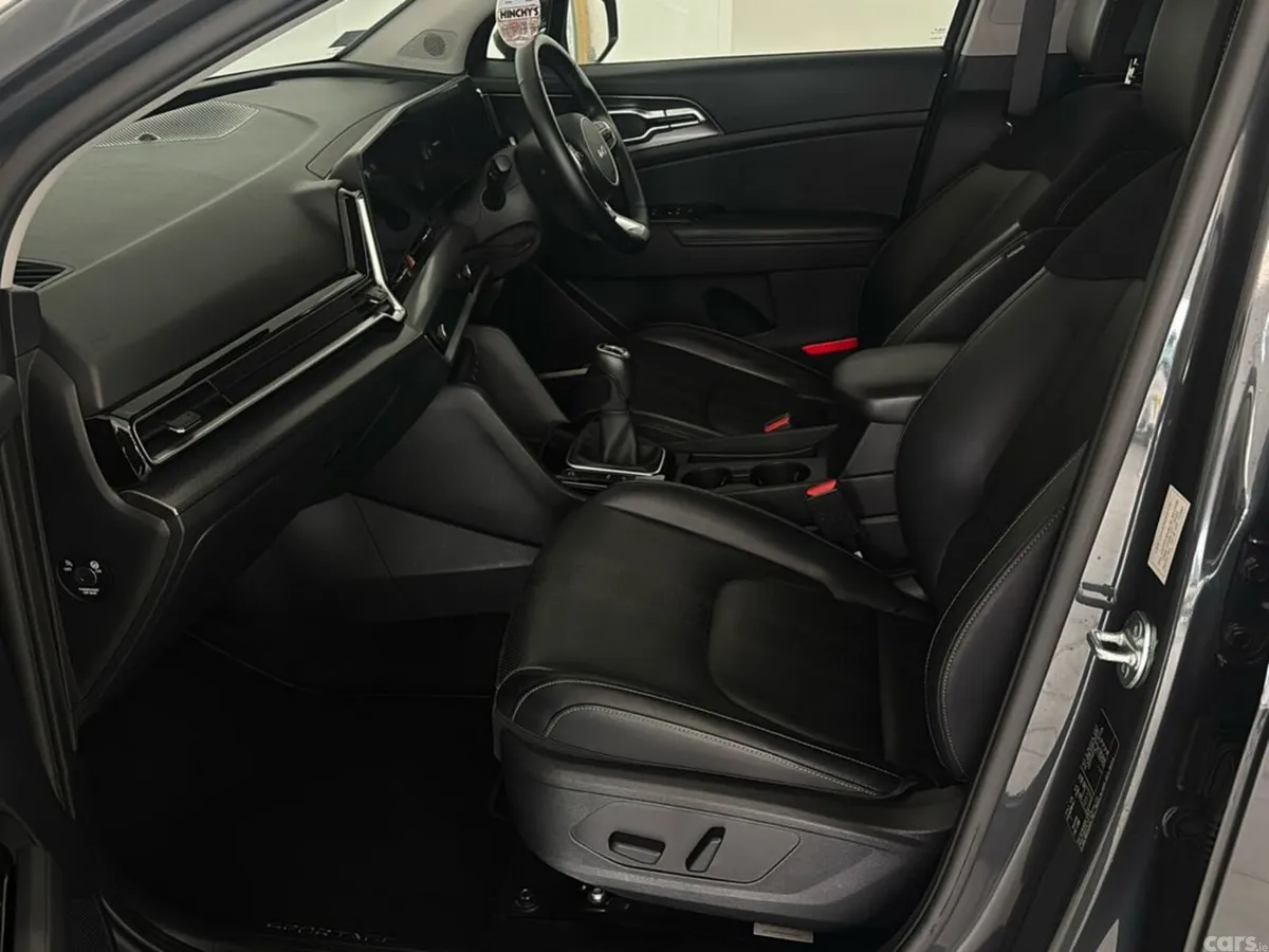 Kia Sportage SUV, Diesel, 2024, Grey