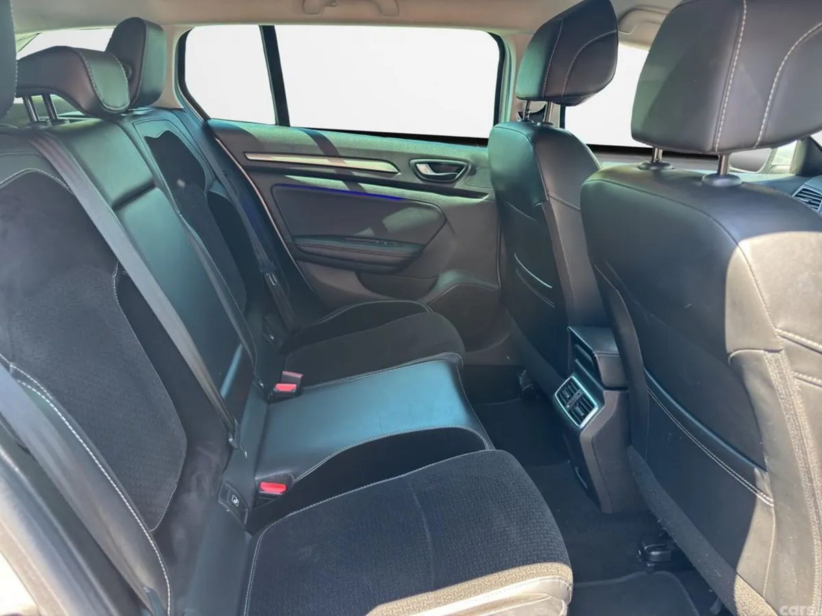 Renault Megane Estate, Diesel, 2018, Grey