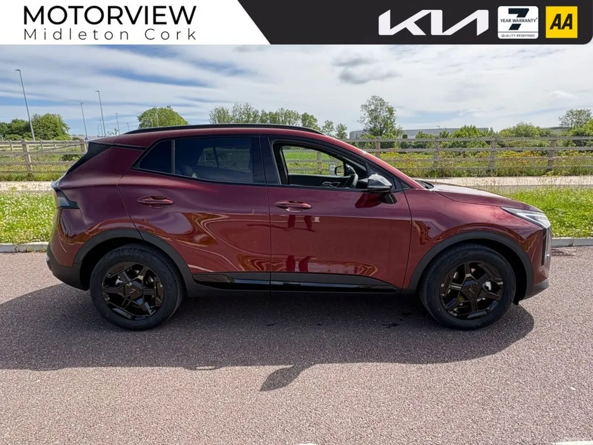 Kia Sportage SUV, Petrol Hybrid, 2027, Red