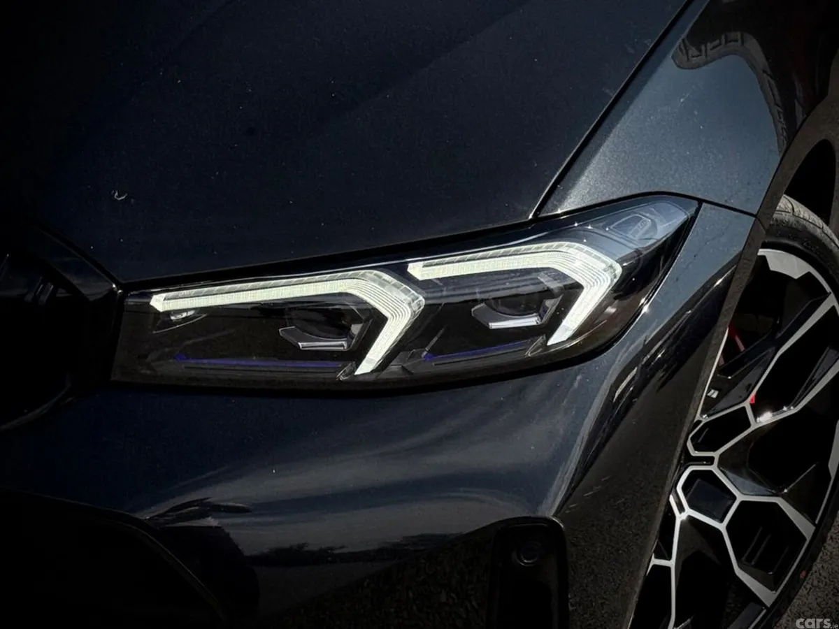 BMW 3-Series Saloon, Petrol Hybrid, 2023, Black