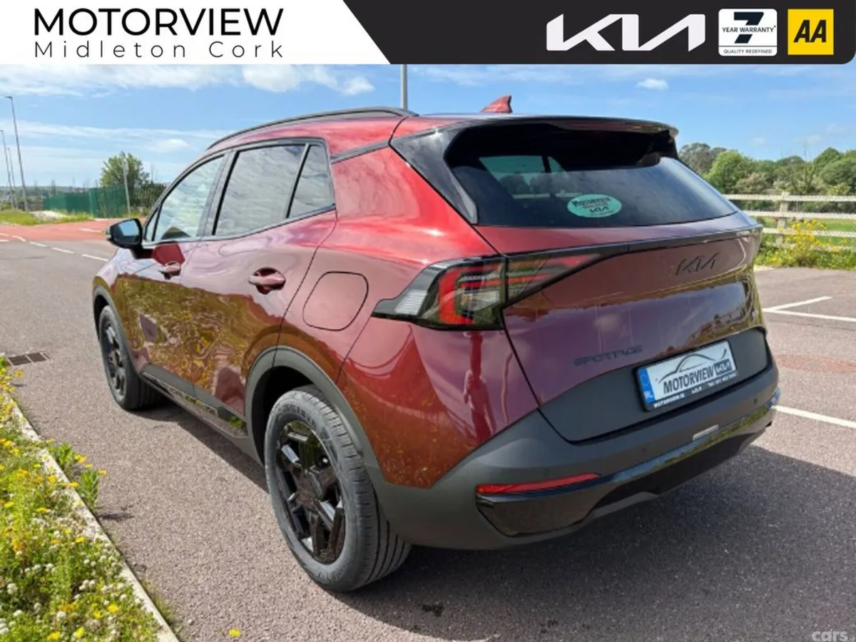 Kia Sportage SUV, Petrol Hybrid, 2027, Red