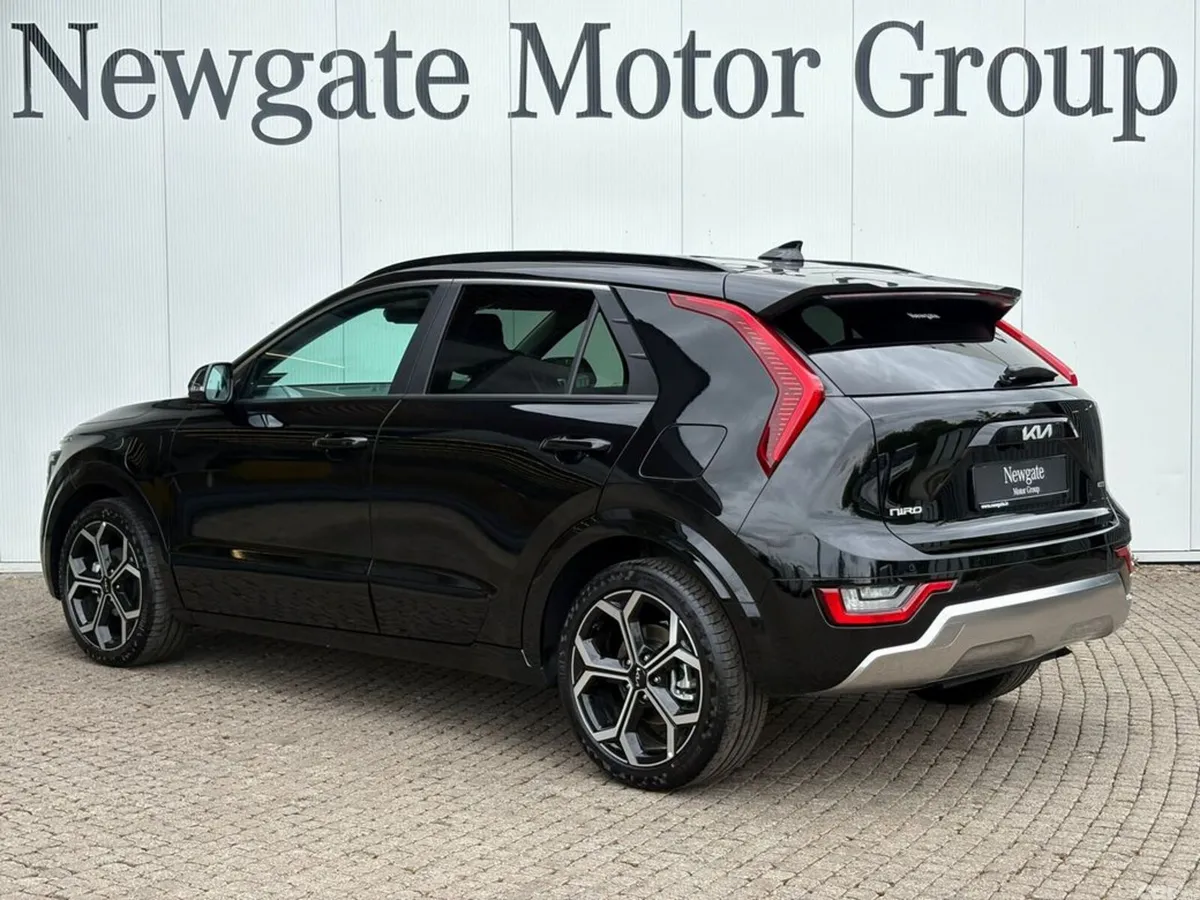 Kia Niro Hatchback, Petrol Plug-in Hybrid, 2026, Black