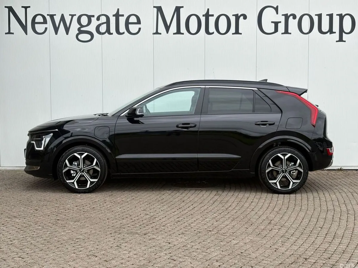 Kia Niro Hatchback, Petrol Plug-in Hybrid, 2026, Black