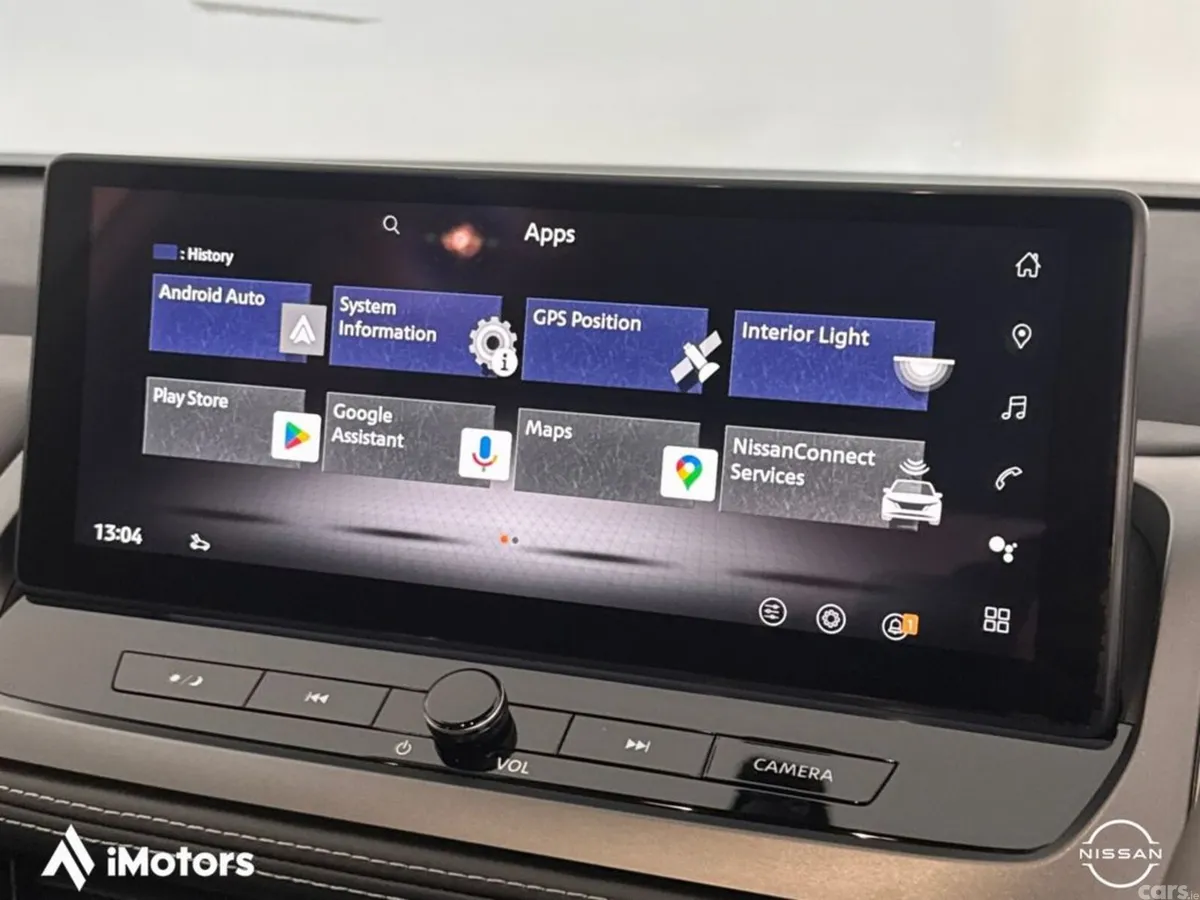 Nissan Qashqai SUV, Petrol Hybrid, 2027, White