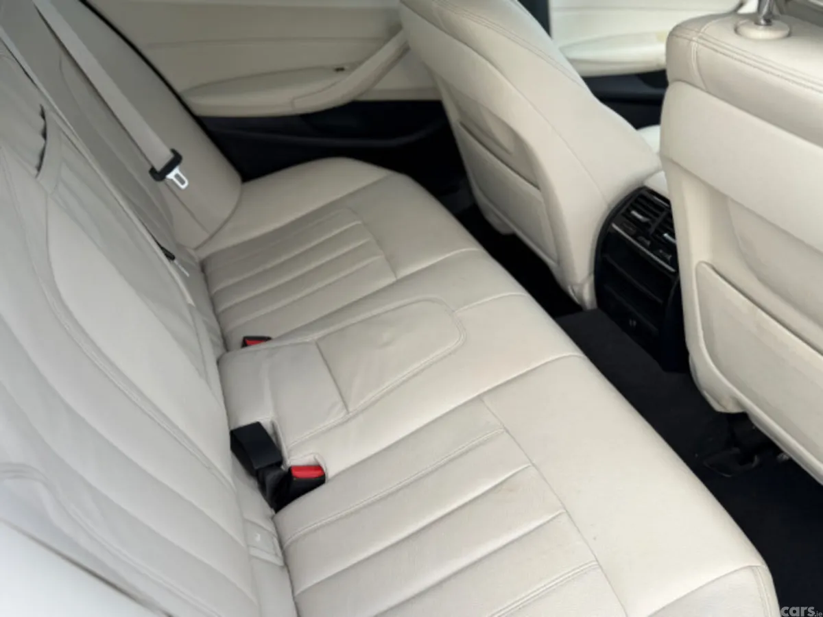 BMW 5-Series Saloon, Diesel, 2018, Blue