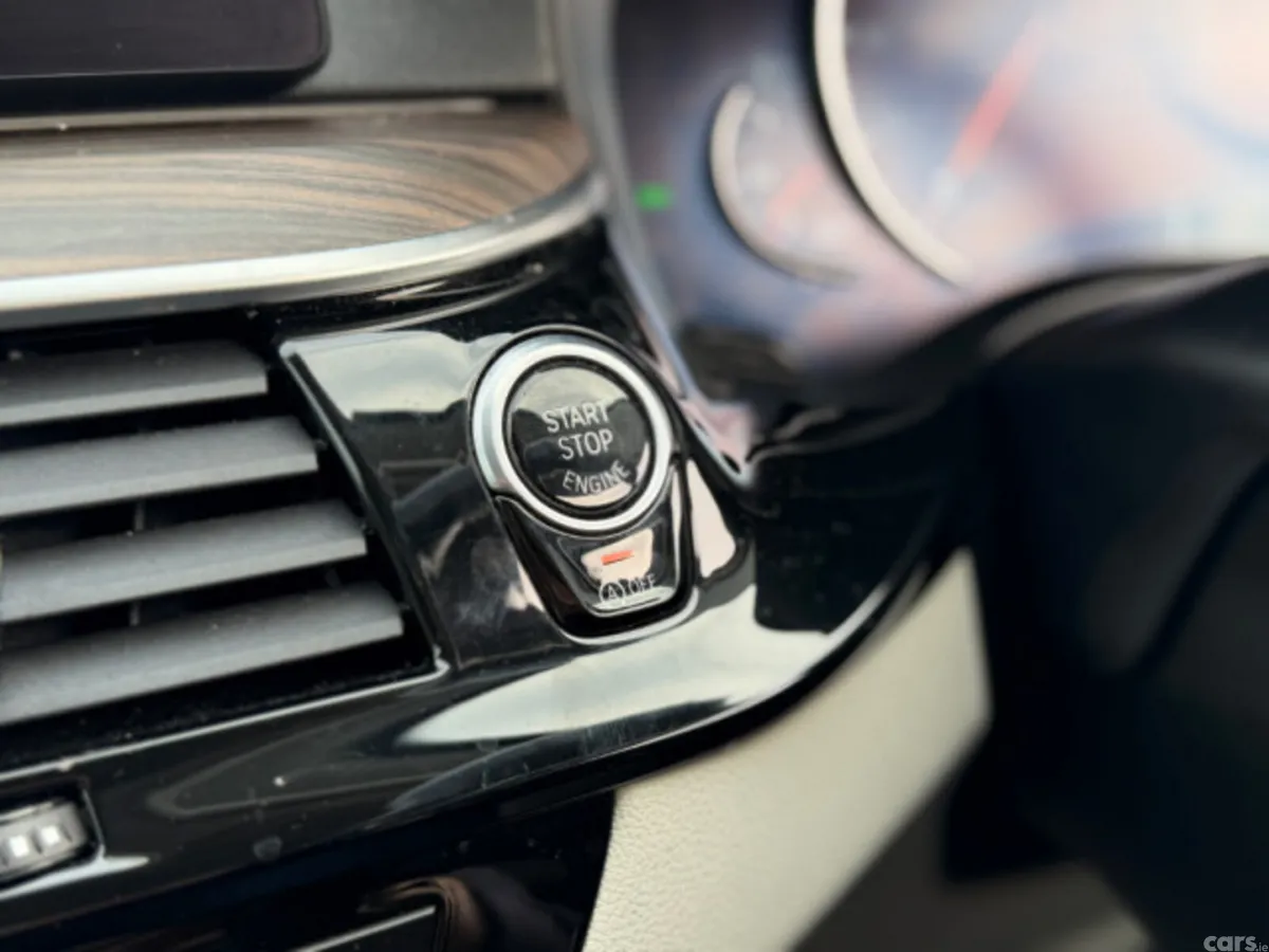 BMW 5-Series Saloon, Diesel, 2018, Blue