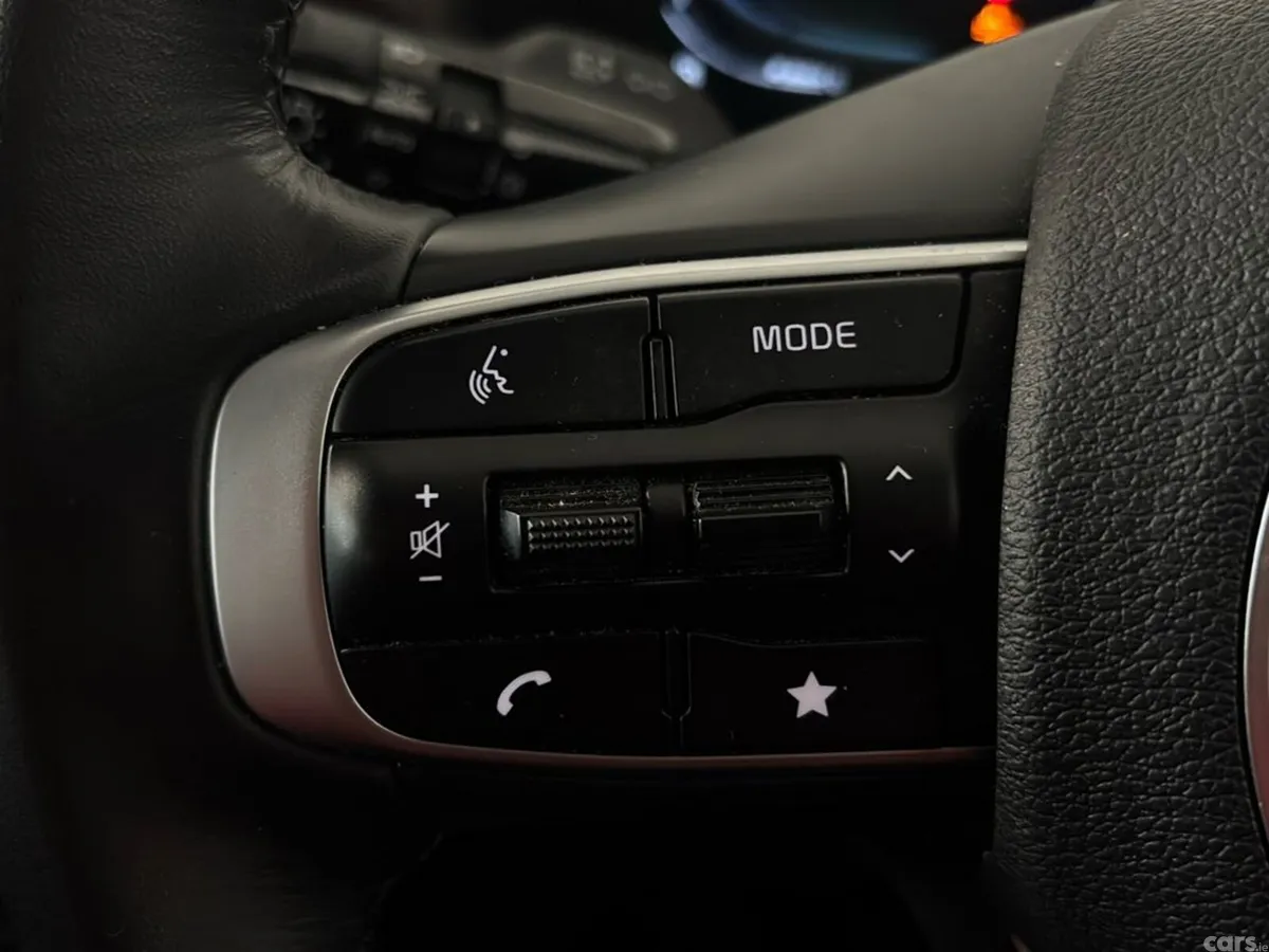 Kia Sportage MPV, Diesel, 2024, Grey