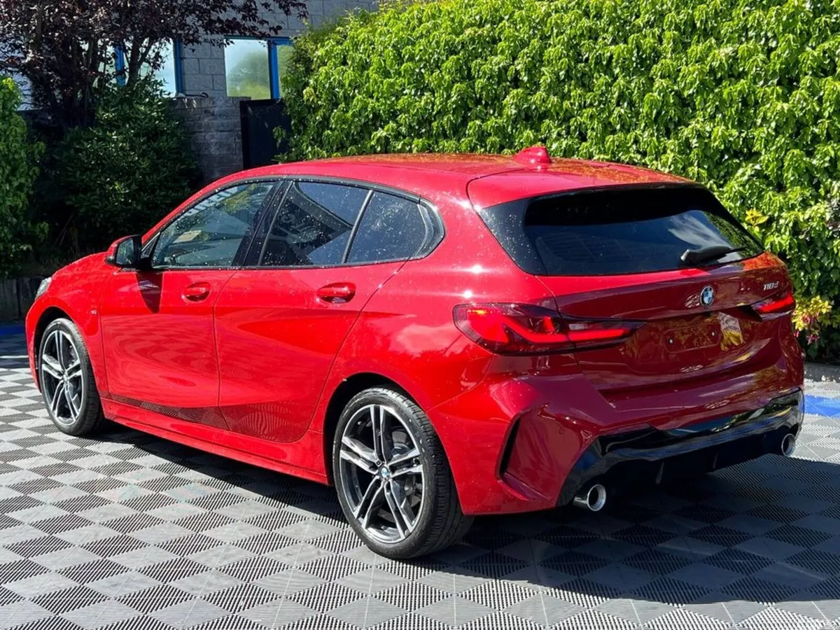 BMW 1-Series Hatchback, Diesel, 2020, Red