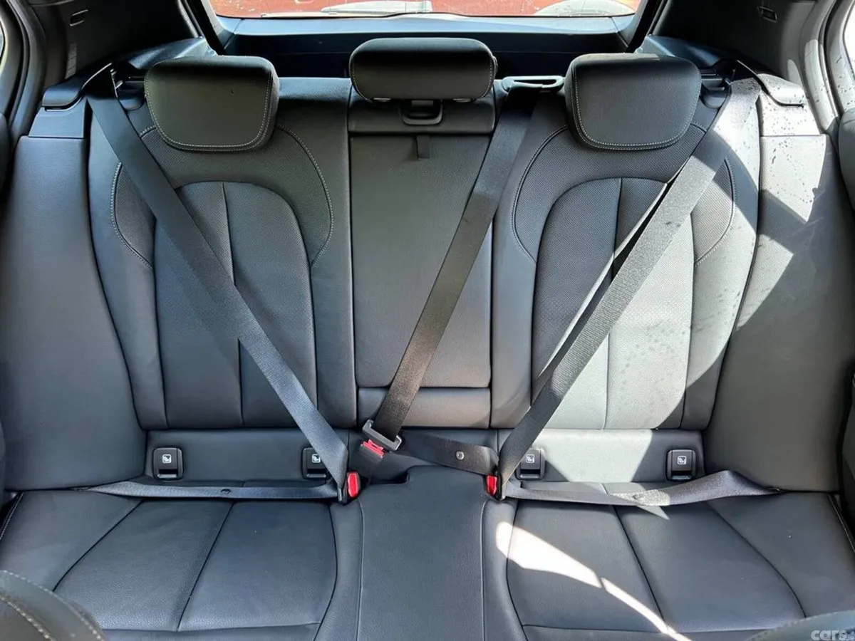BMW 1-Series Hatchback, Diesel, 2020, Red