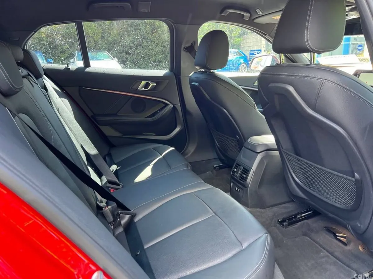 BMW 1-Series Hatchback, Diesel, 2020, Red