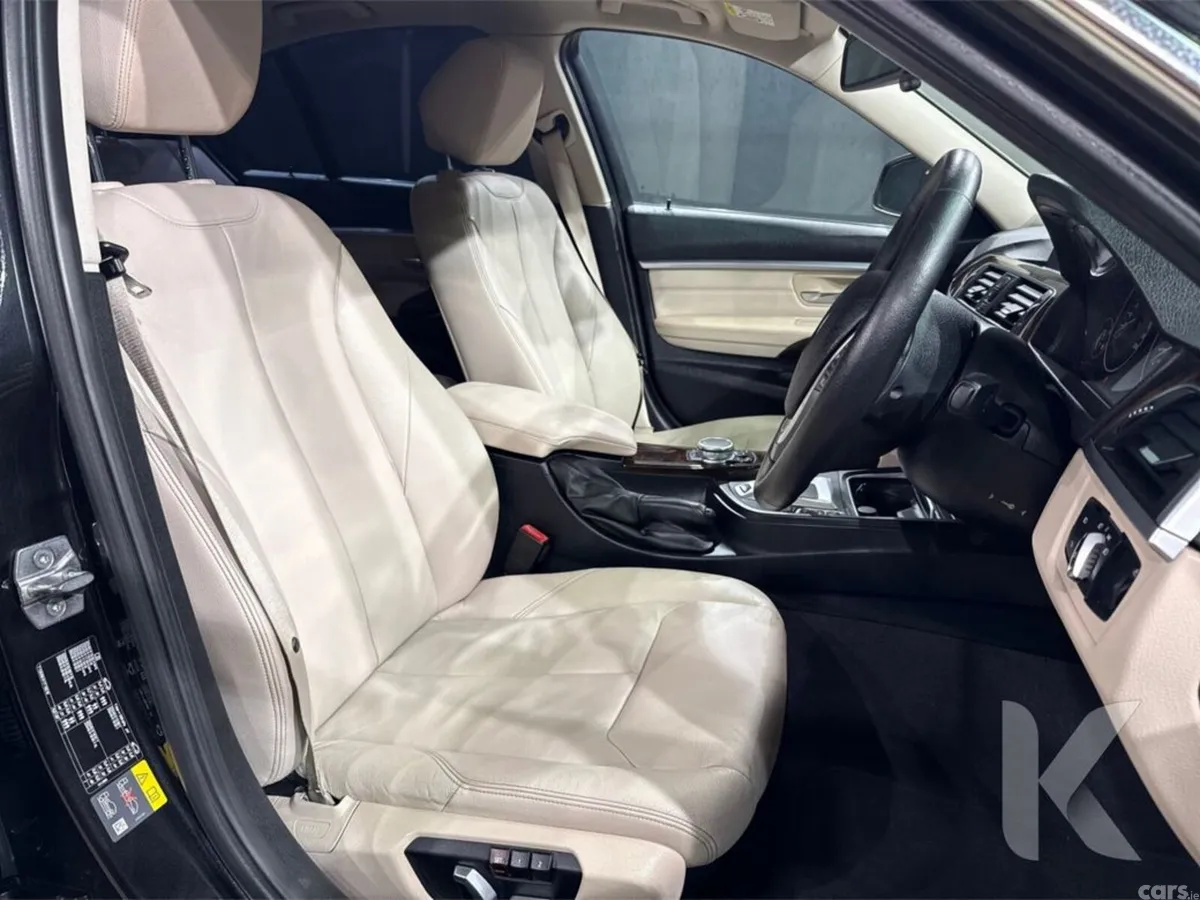 BMW 3-Series Saloon, Petrol Plug-in Hybrid, 2016, Black