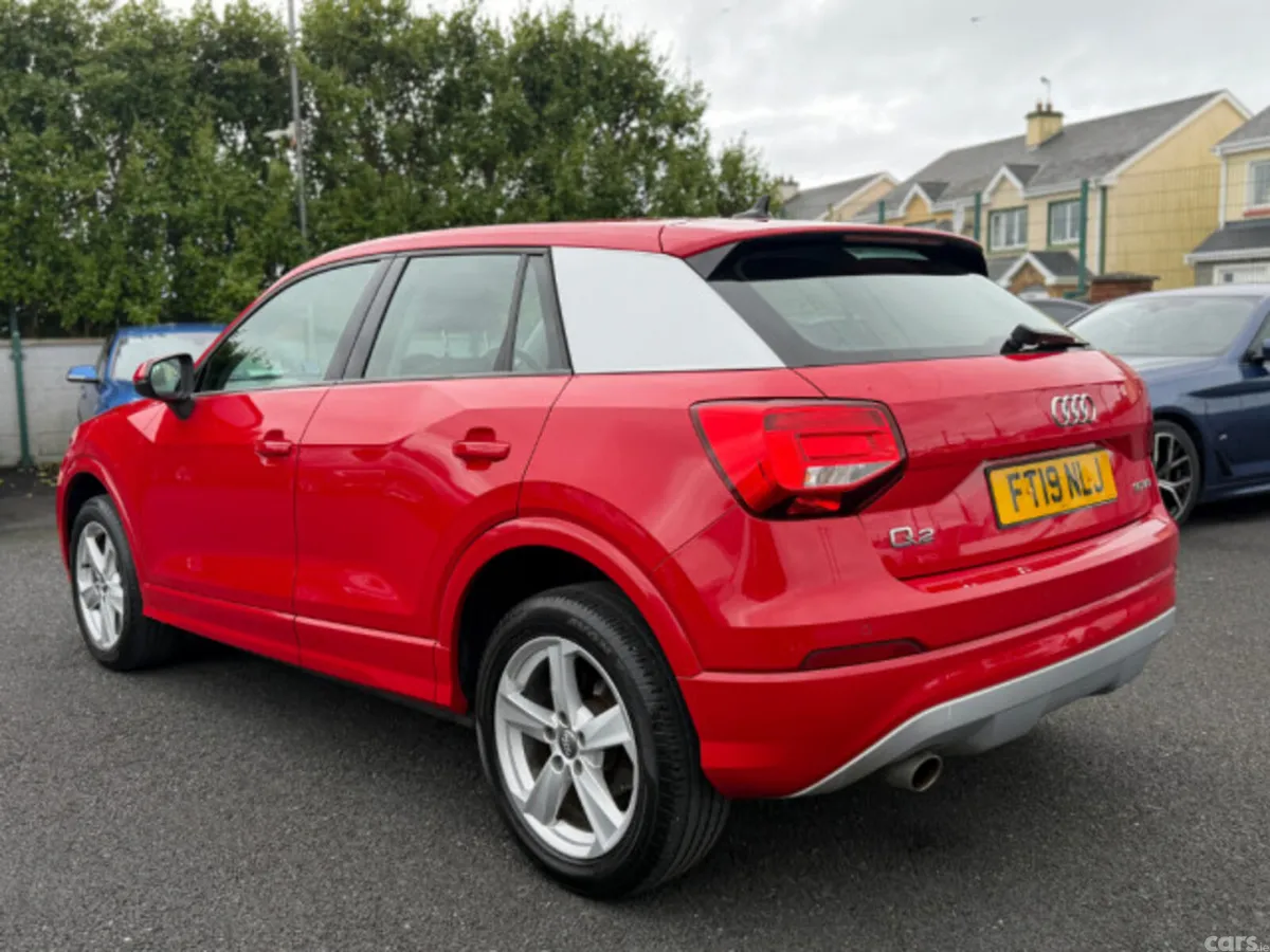 Audi Q2 Estate, Petrol, 2019, Red