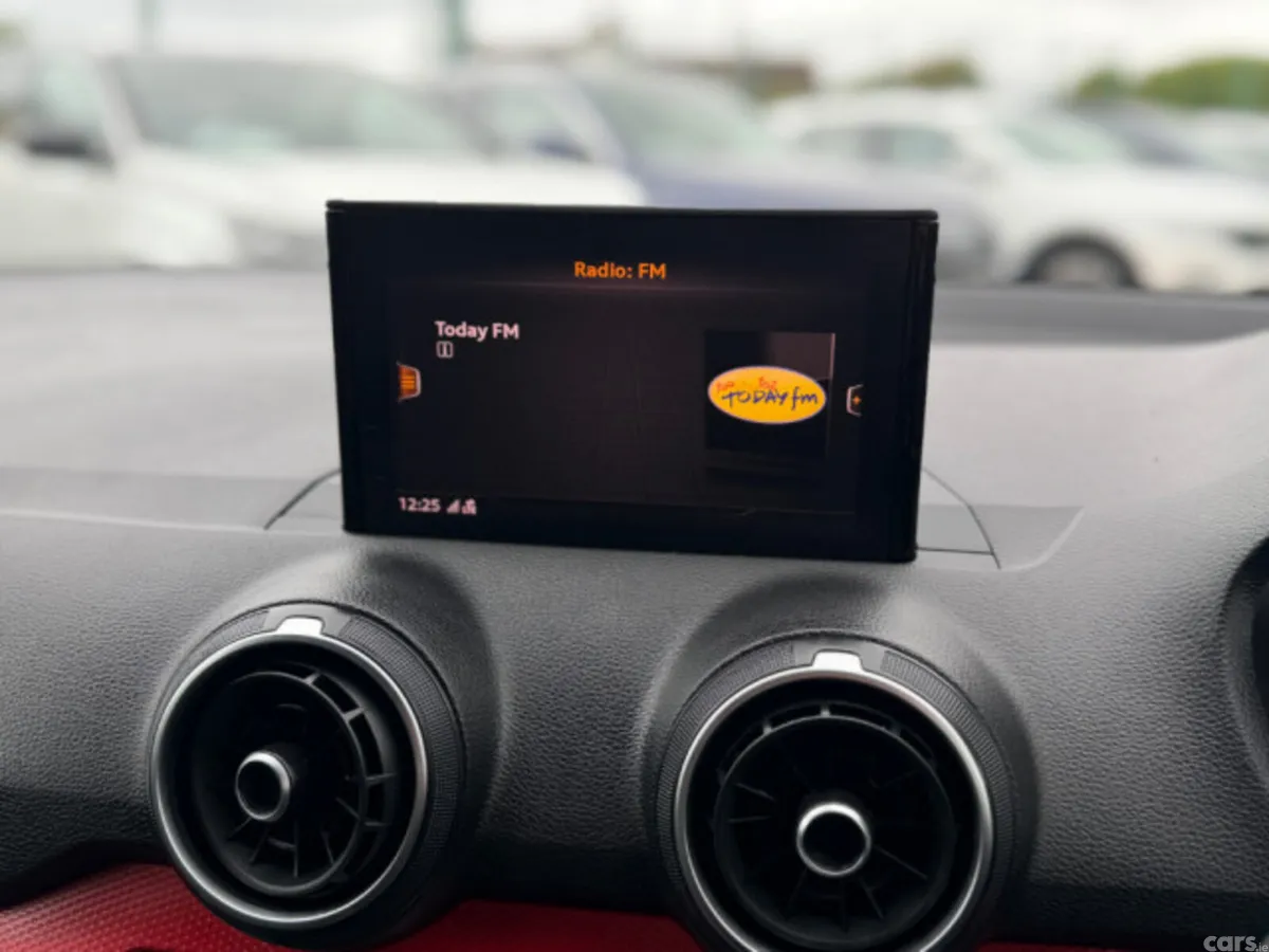 Audi Q2 Estate, Petrol, 2019, Red