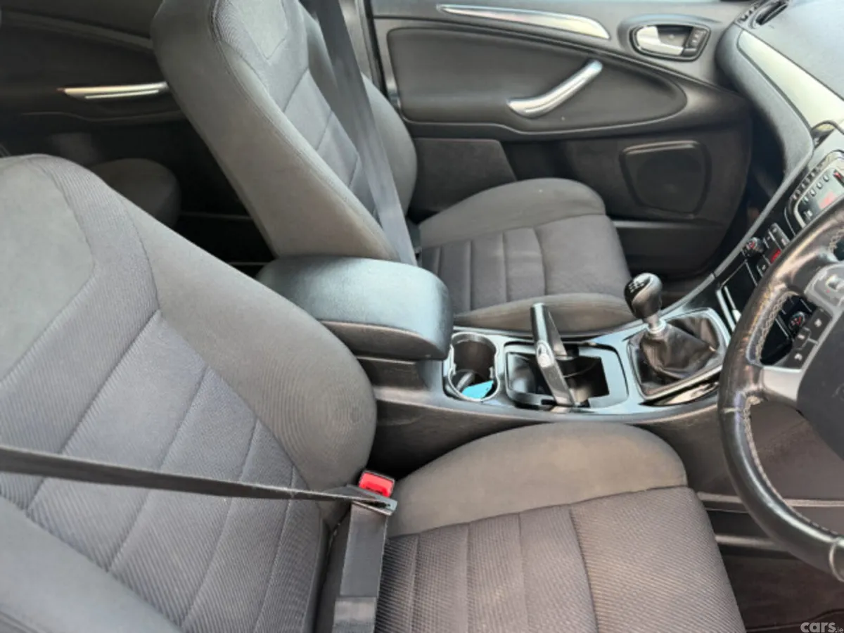 Ford S-Max MPV, Diesel, 2015, Silver