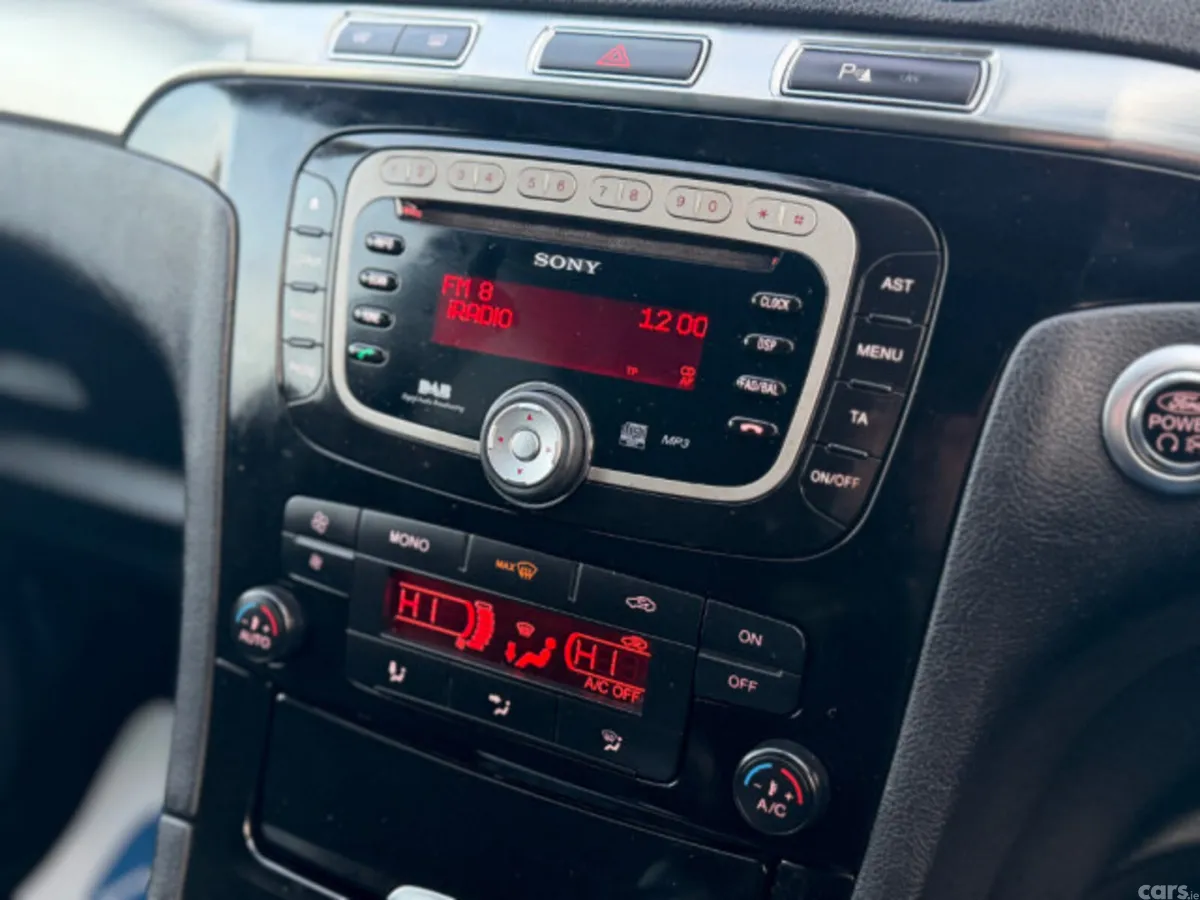 Ford S-Max MPV, Diesel, 2015, Silver