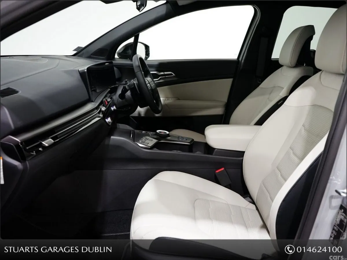 Kia Sportage SUV, Petrol Hybrid, 2027, Grey