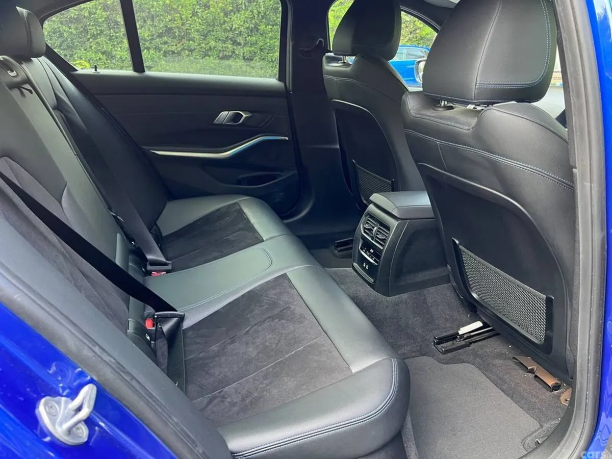 BMW 3-Series Saloon, Petrol Plug-in Hybrid, 2021, Blue